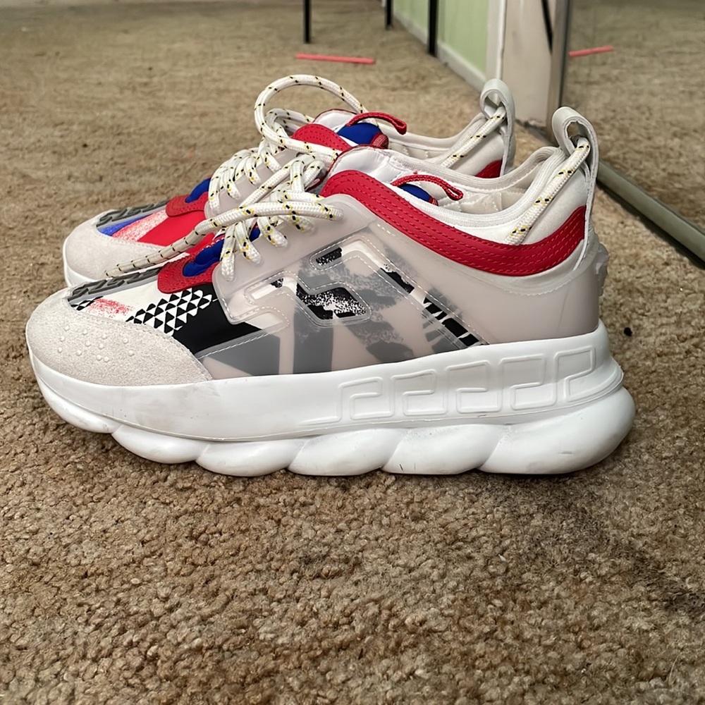 Versace Chain Reactions